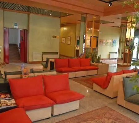 Sud Point 3*